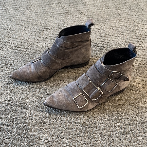 Burberry Gray Suede Buckle Booties Size 39.5 - Picture 1 of 9